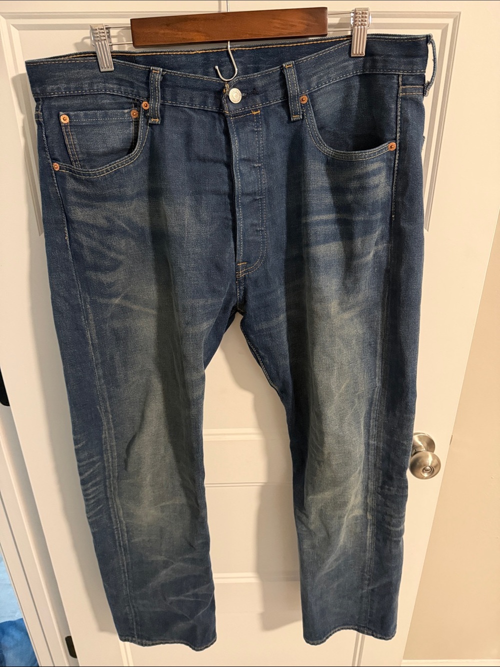 Levi's Men's Distressed Dark Blue Jeans